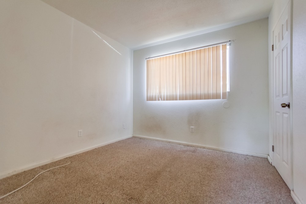 Virtual tour photo 26 of 48 for 4751 67th St