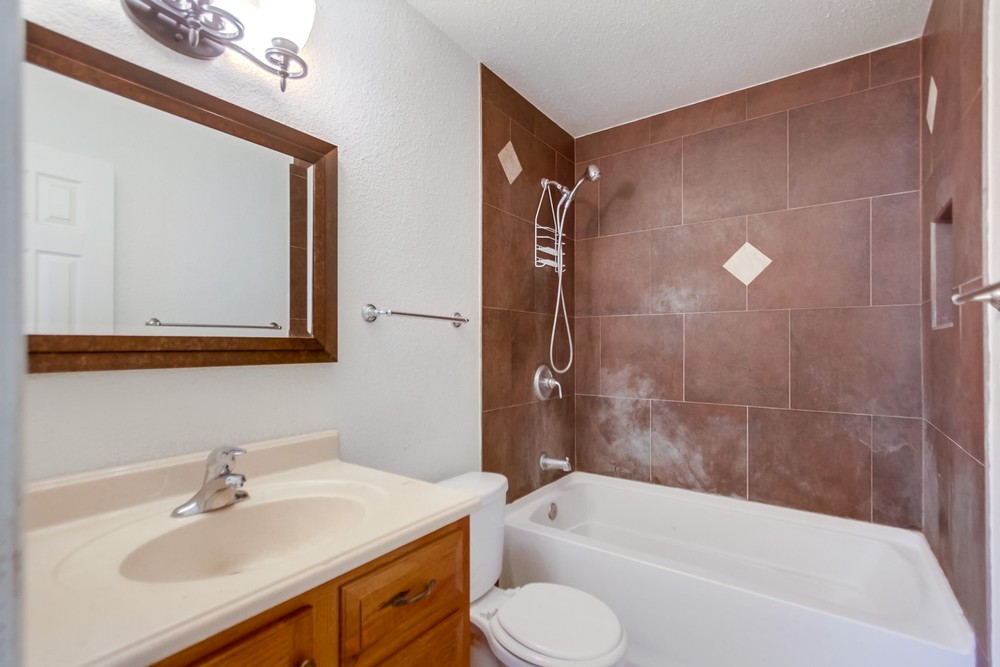 Virtual tour photo 28 of 48 for 4751 67th St
