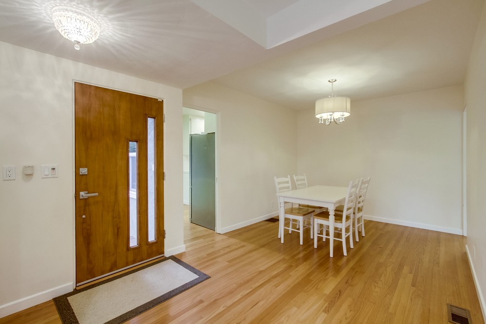 Virtual tour photo 13 of 46 for 4751 Jean Dr