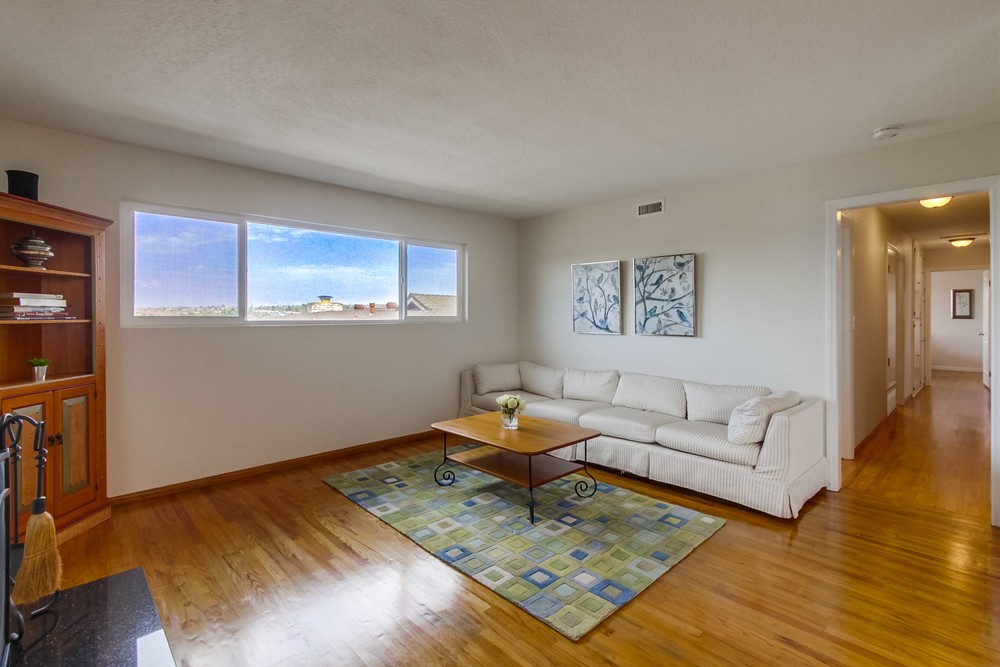 Virtual tour photo 6 of 43 for 4752 Twain Ave