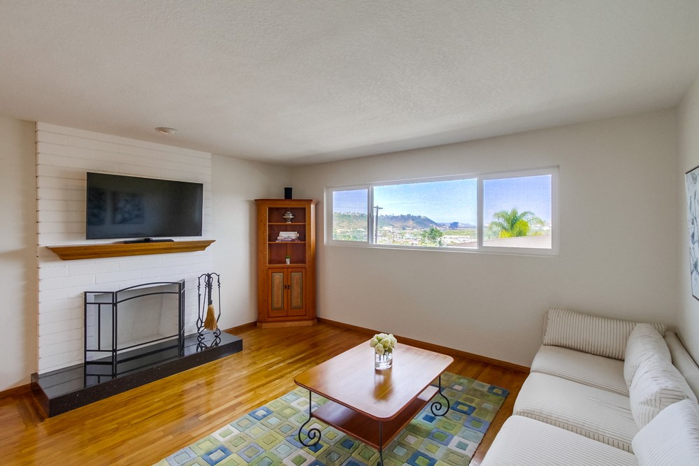 Virtual tour photo 7 of 43 for 4752 Twain Ave