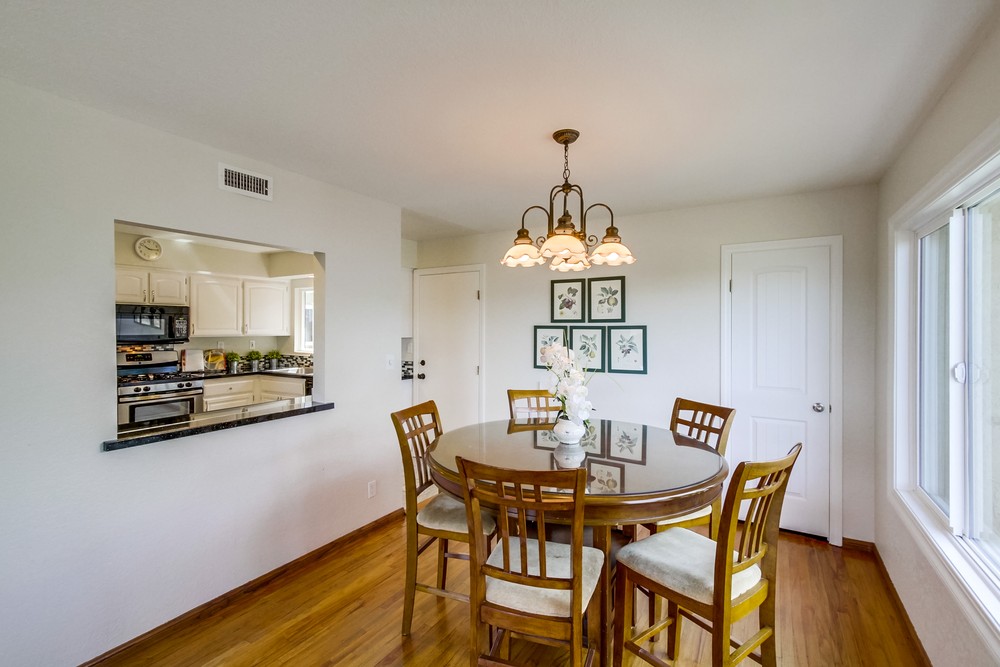 Virtual tour photo 12 of 43 for 4752 Twain Ave