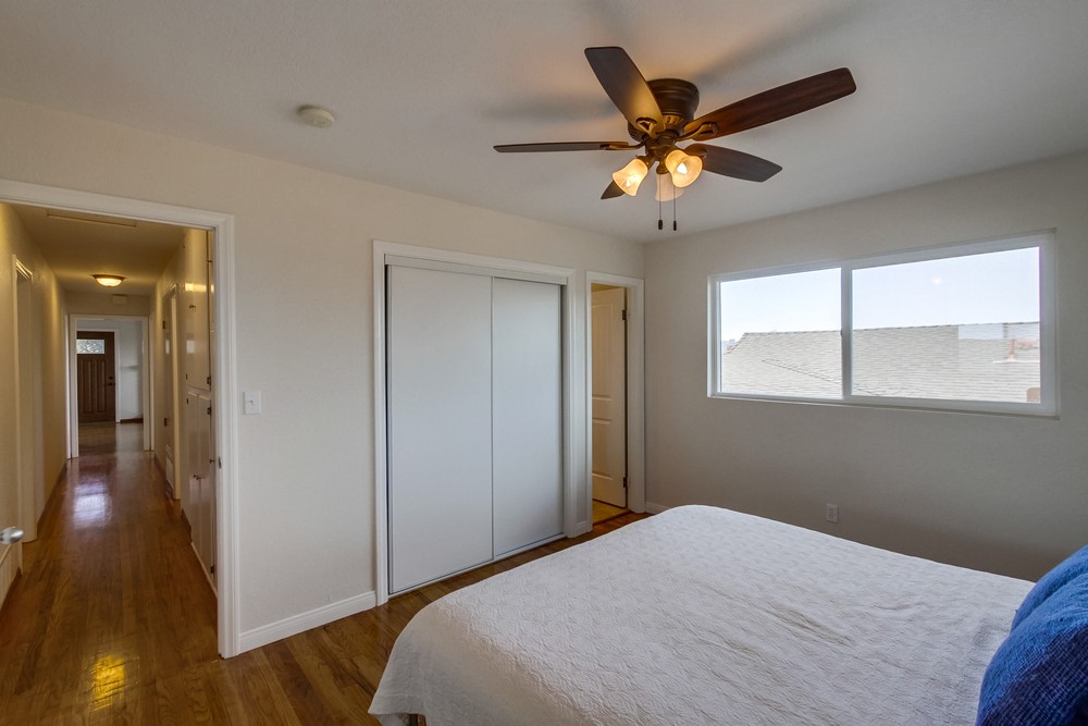 Virtual tour photo 17 of 43 for 4752 Twain Ave