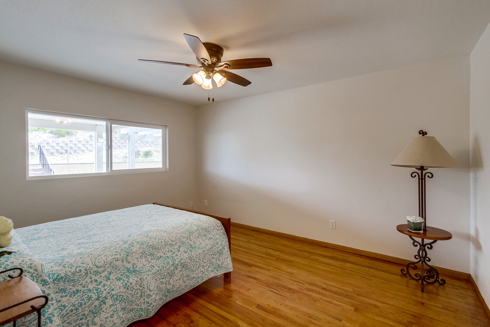 Virtual tour photo 24 of 43 for 4752 Twain Ave