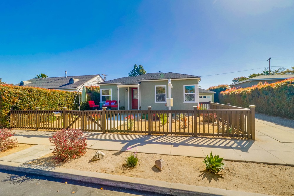 Virtual tour photo 3 of 49 for 4753 Lenore Dr
