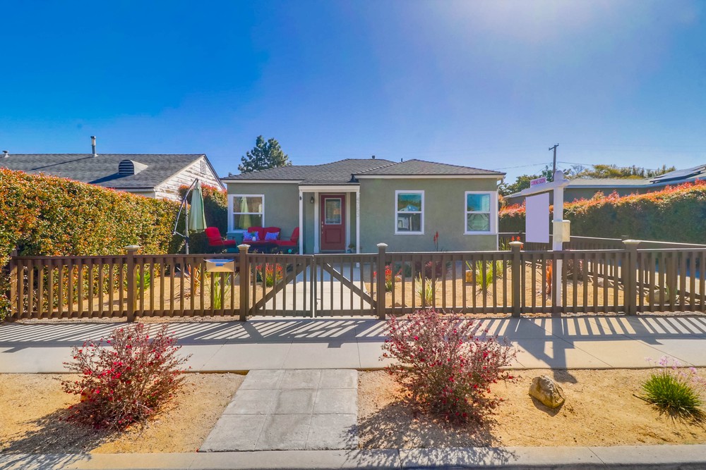 Virtual tour photo 4 of 49 for 4753 Lenore Dr