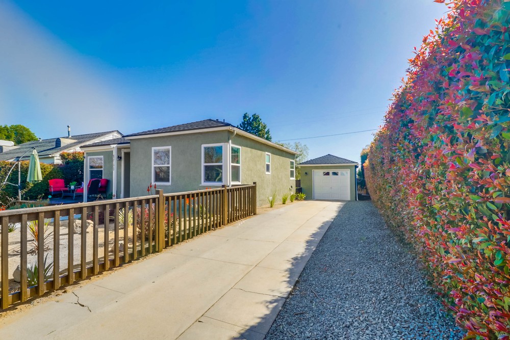 Virtual tour photo 6 of 49 for 4753 Lenore Dr