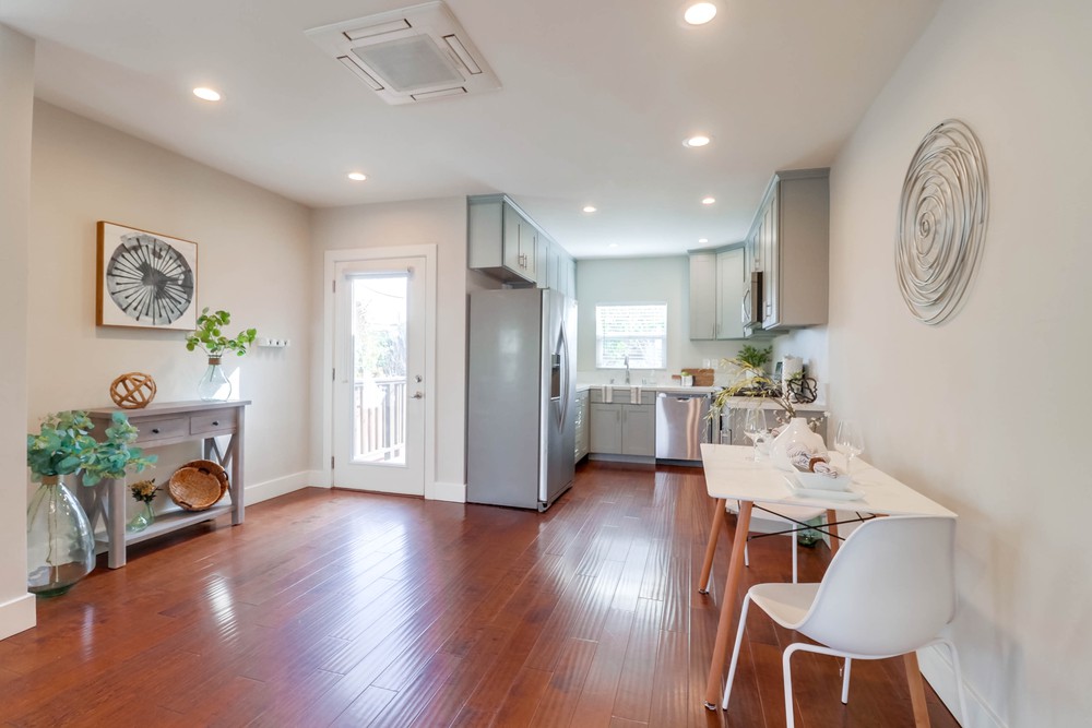 Virtual tour photo 15 of 49 for 4753 Lenore Dr