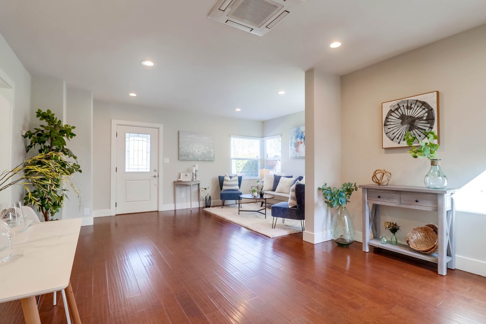 Virtual tour photo 21 of 49 for 4753 Lenore Dr