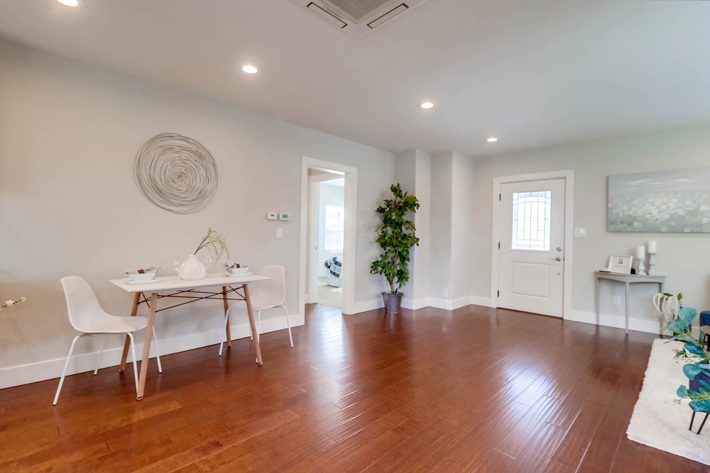 Virtual tour photo 22 of 49 for 4753 Lenore Dr