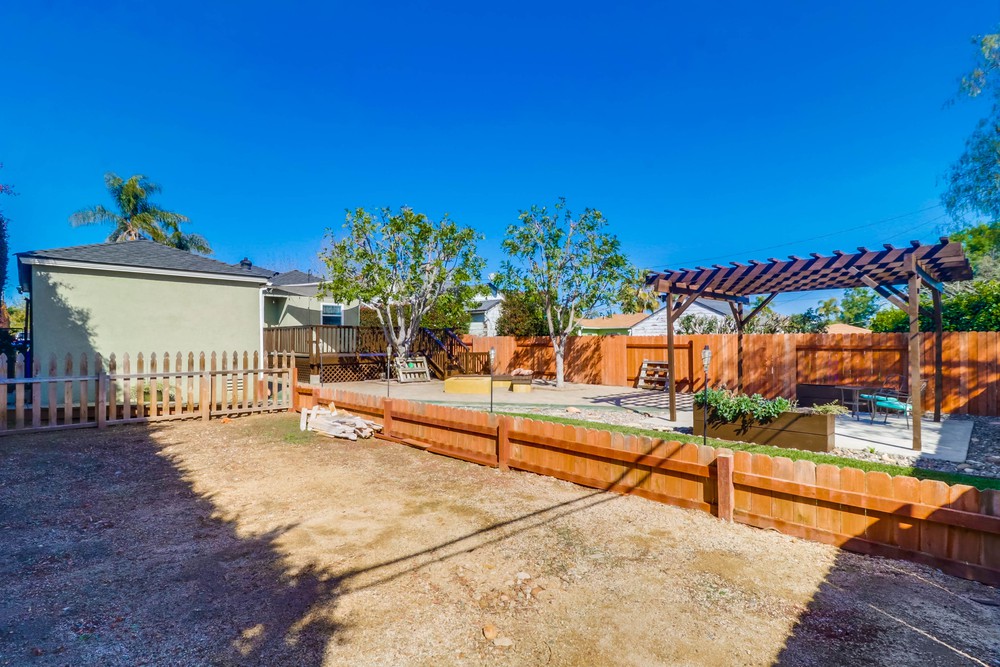 Virtual tour photo 43 of 49 for 4753 Lenore Dr