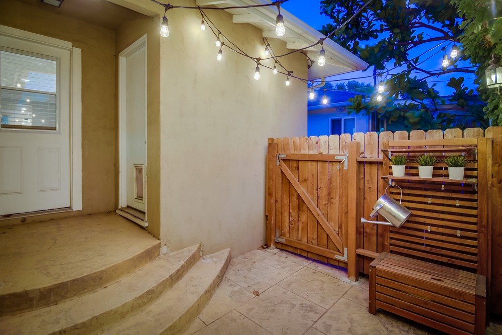 Virtual tour photo 9 of 52 for 4754 Aragon Dr