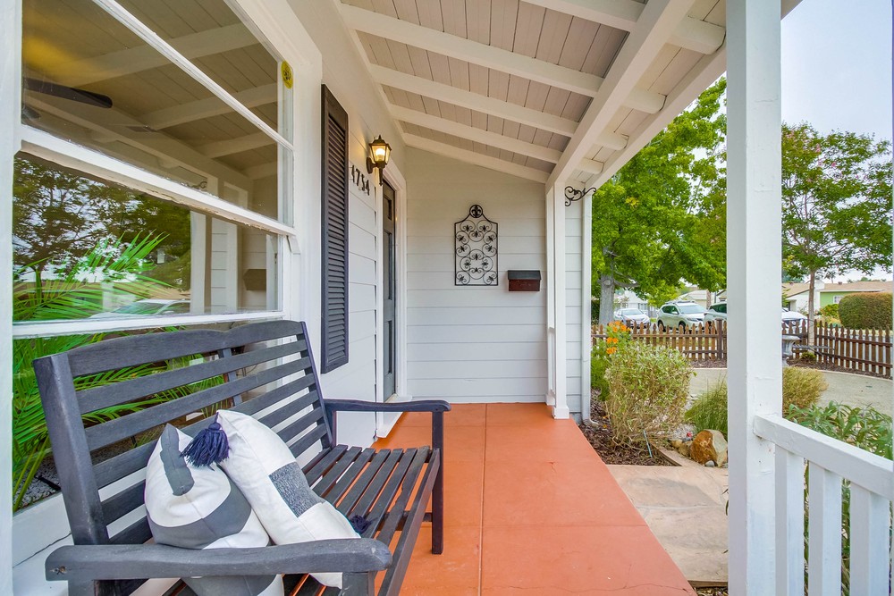 Virtual tour photo 11 of 77 for 4754 Lenore Dr