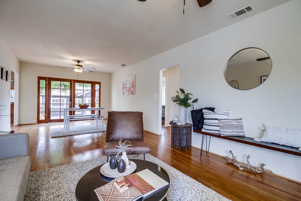Virtual tour photo 14 of 77 for 4754 Lenore Dr
