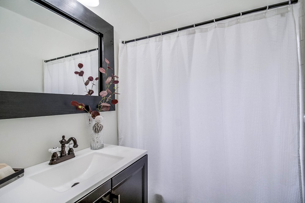 Virtual tour photo 33 of 77 for 4754 Lenore Dr
