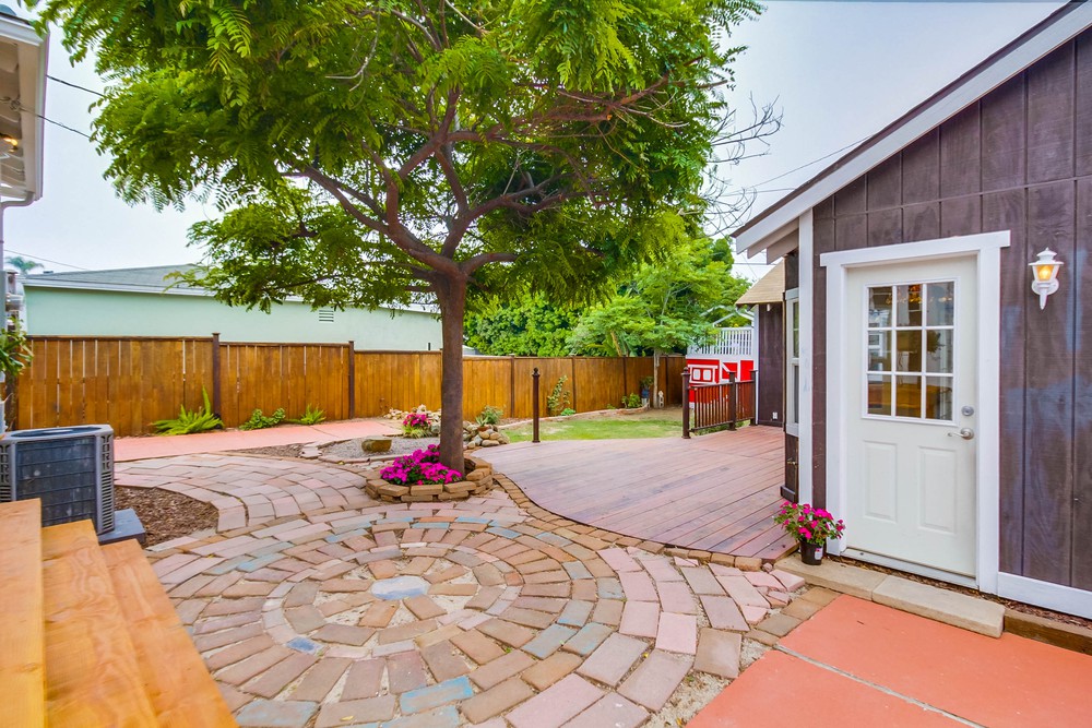Virtual tour photo 46 of 77 for 4754 Lenore Dr