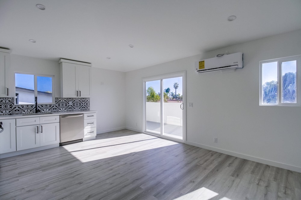 Virtual tour photo 6 of 61 for 4754 Madison Ave