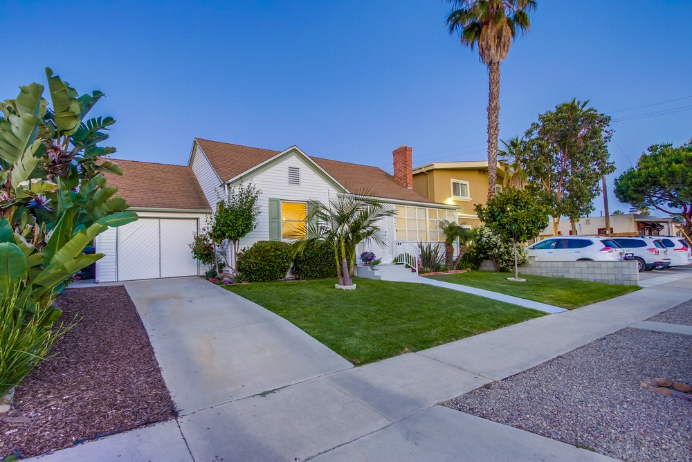 Virtual tour photo 3 of 65 for 4755 33rd St