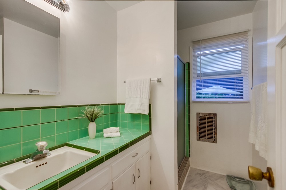Virtual tour photo 50 of 65 for 4755 33rd St