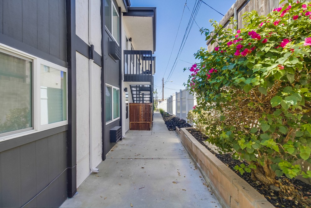 Virtual tour photo 9 of 11 for 4755 Jessie Ave