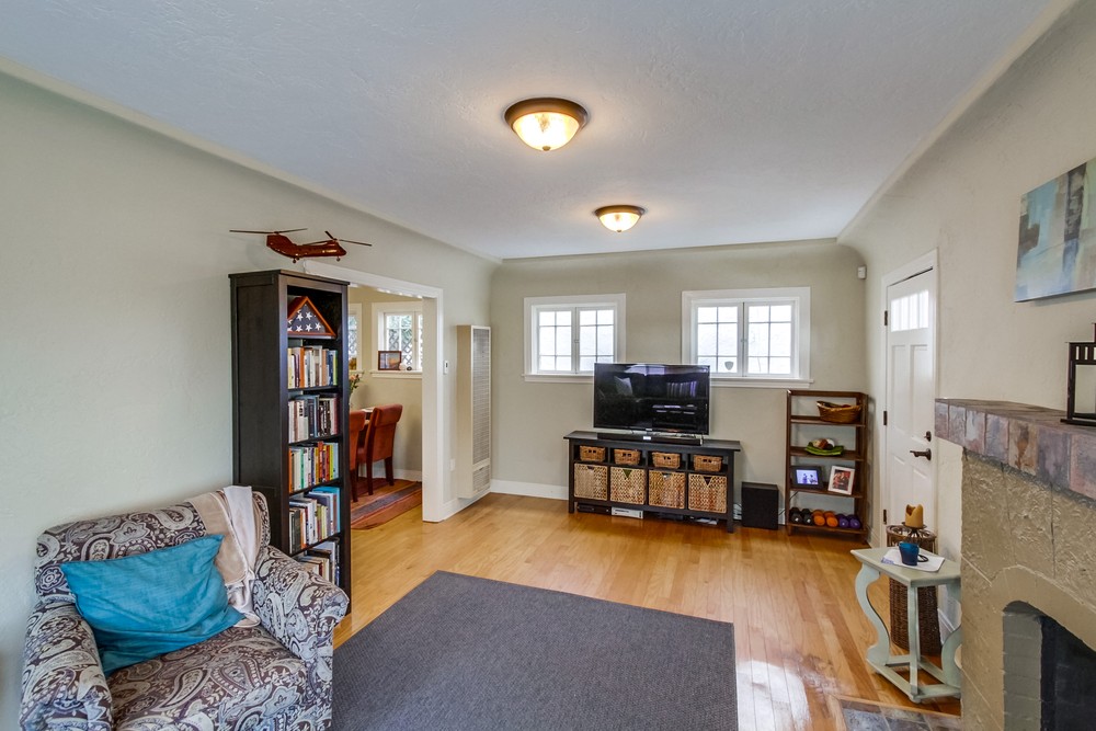 Virtual tour photo 7 of 33 for 4756 Boundary St