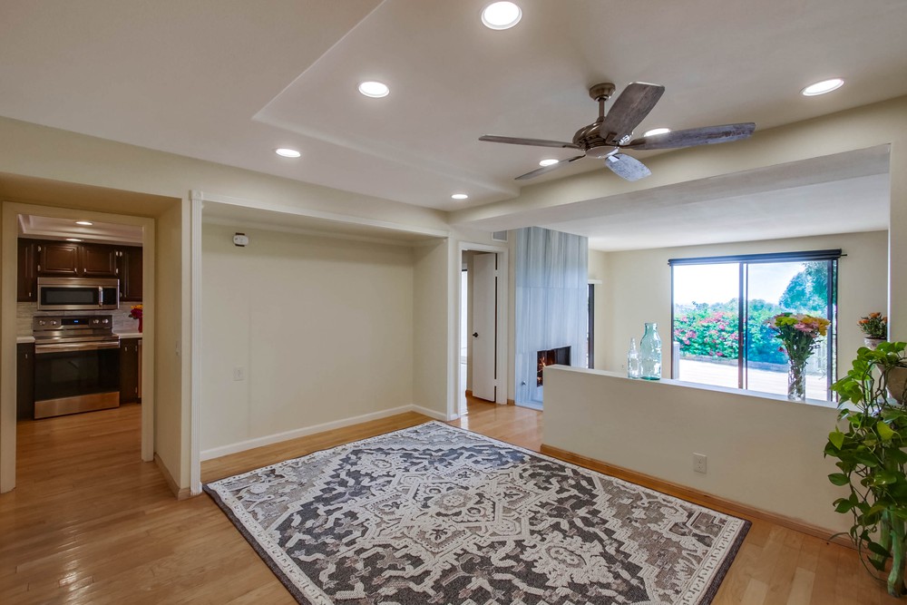 Virtual tour photo 6 of 52 for 4756 Valdina Way