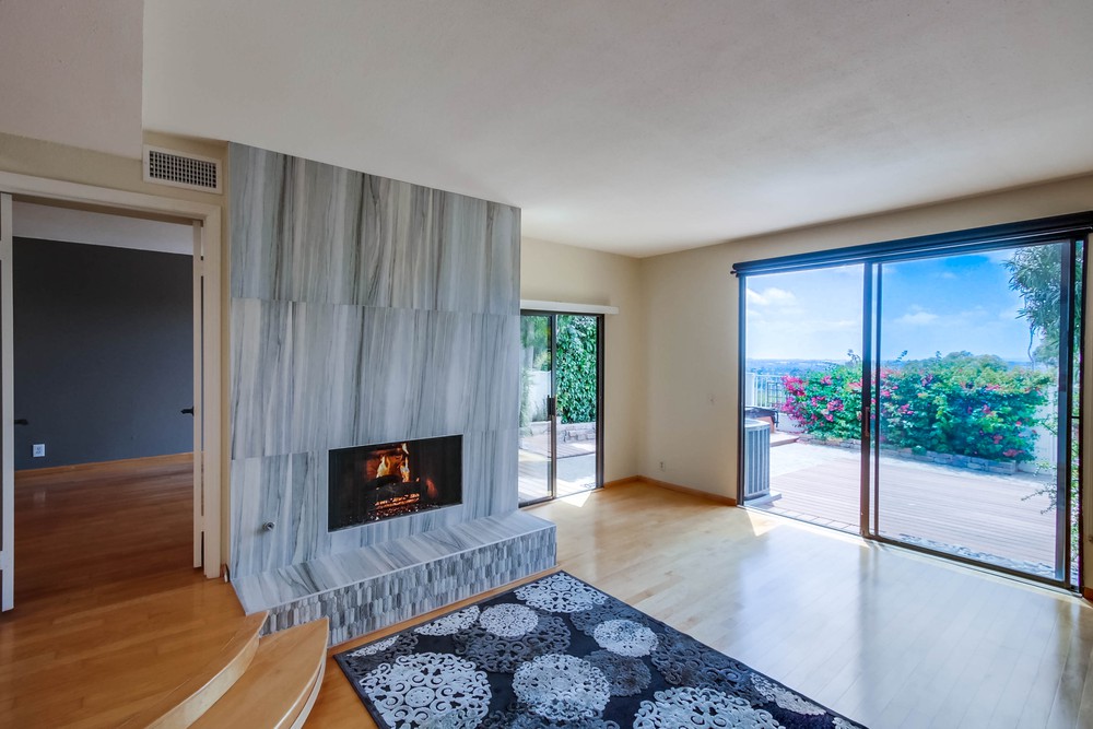 Virtual tour photo 11 of 52 for 4756 Valdina Way