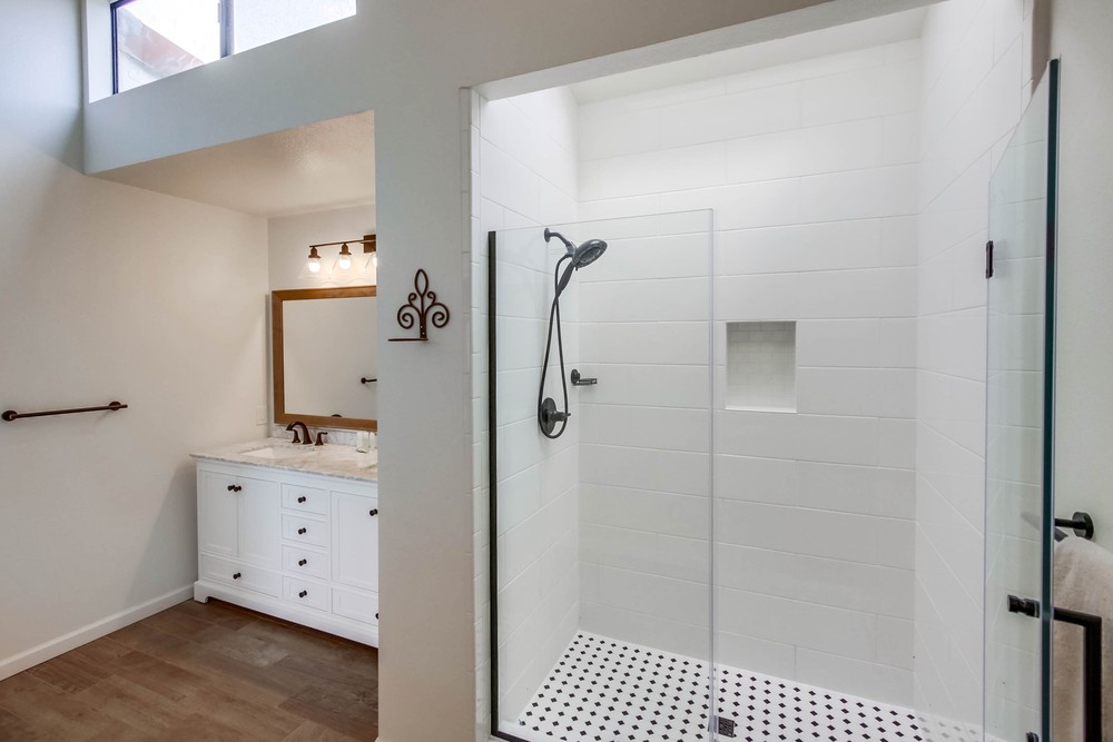 Virtual tour photo 33 of 52 for 4756 Valdina Way