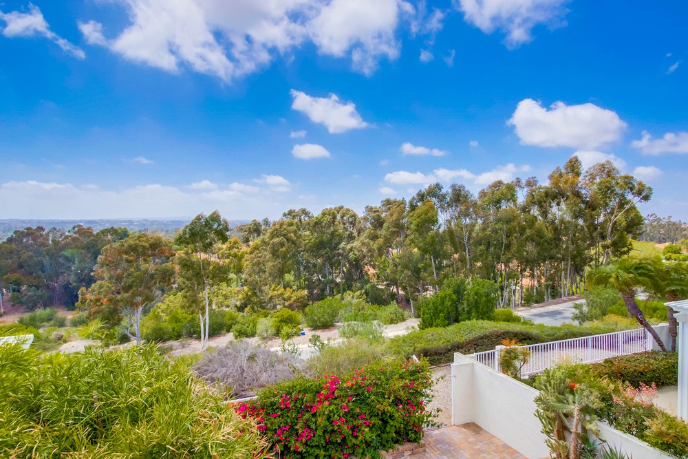 Virtual tour photo 35 of 52 for 4756 Valdina Way