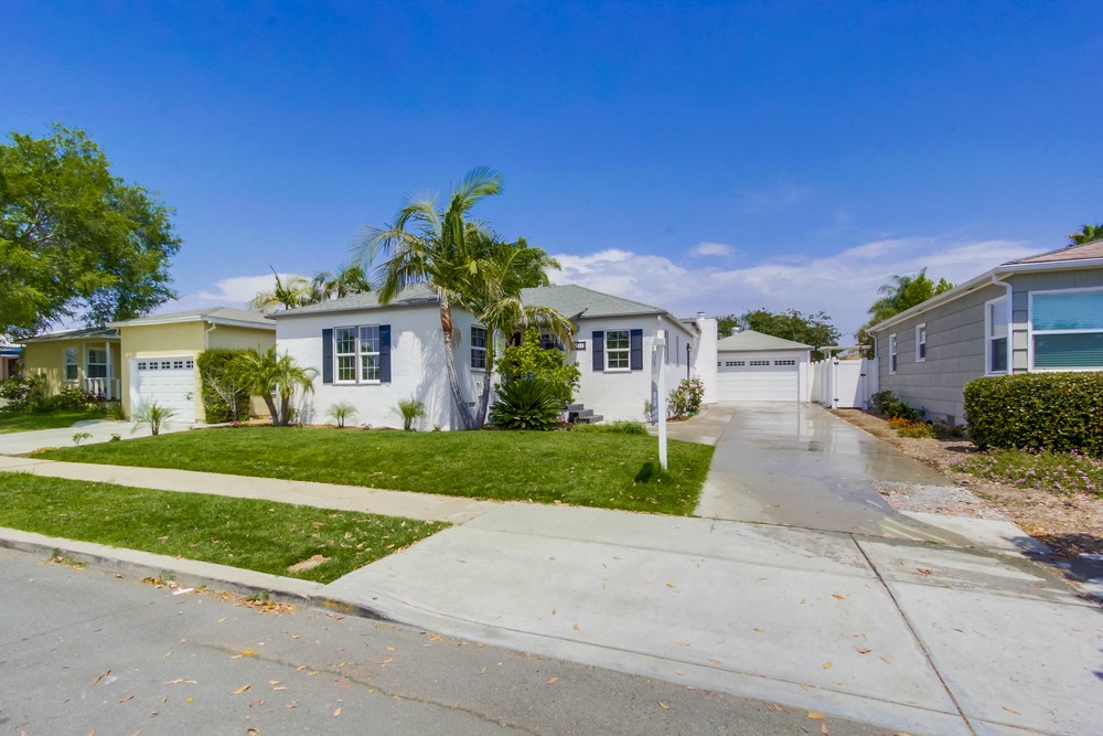 Virtual tour photo 1 of 40 for 4757 49th St