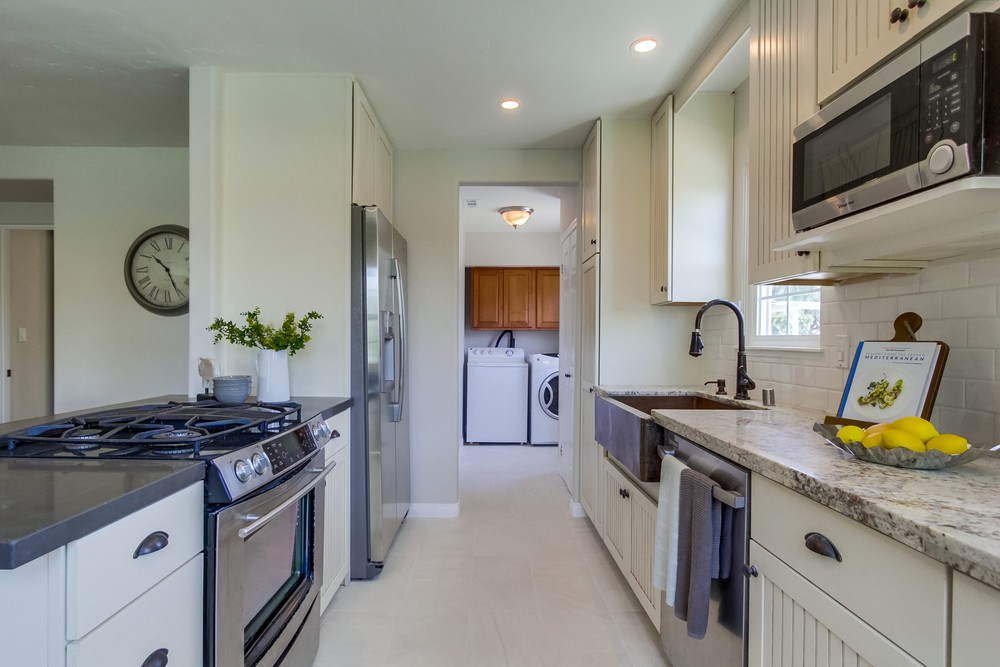 Virtual tour photo 18 of 40 for 4757 49th St