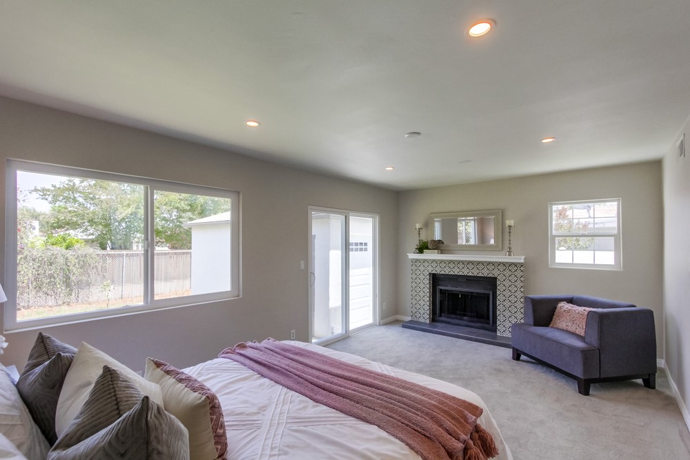 Virtual tour photo 23 of 40 for 4757 49th St