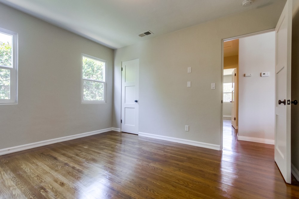 Virtual tour photo 31 of 40 for 4757 49th St