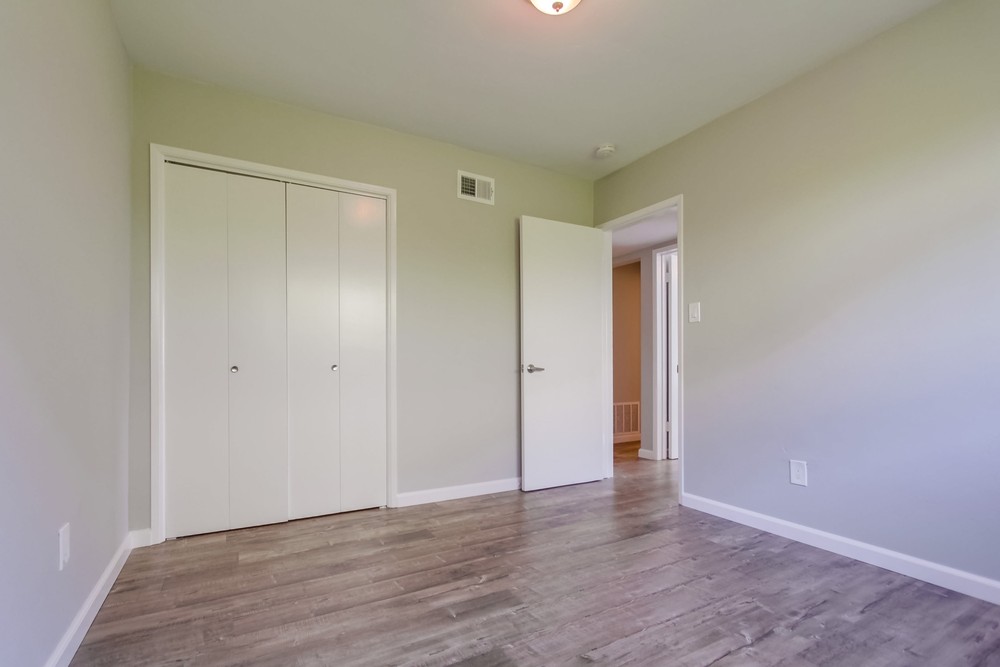 Virtual tour photo 24 of 32 for 4761 Wendell St