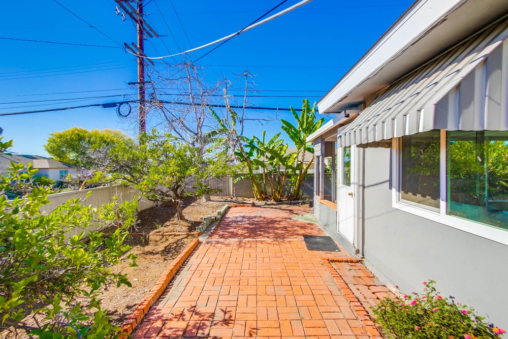 Virtual tour photo 44 of 51 for 4762 Atlas St