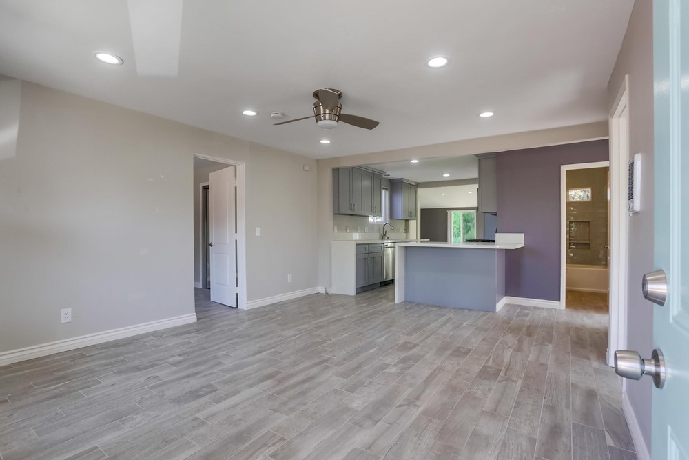 Virtual tour photo 7 of 22 for 4762 Lantana Dr