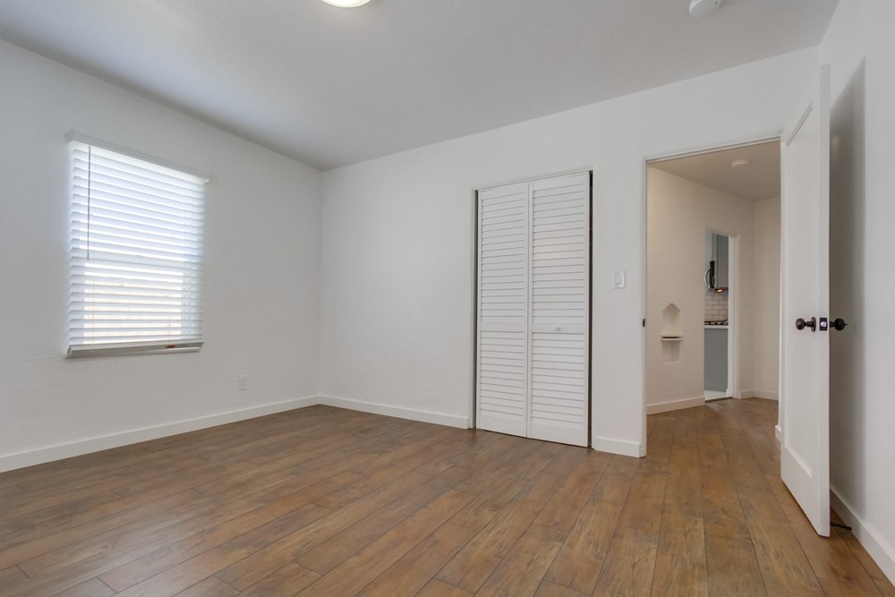 Virtual tour photo 19 of 37 for 4764 College Ave