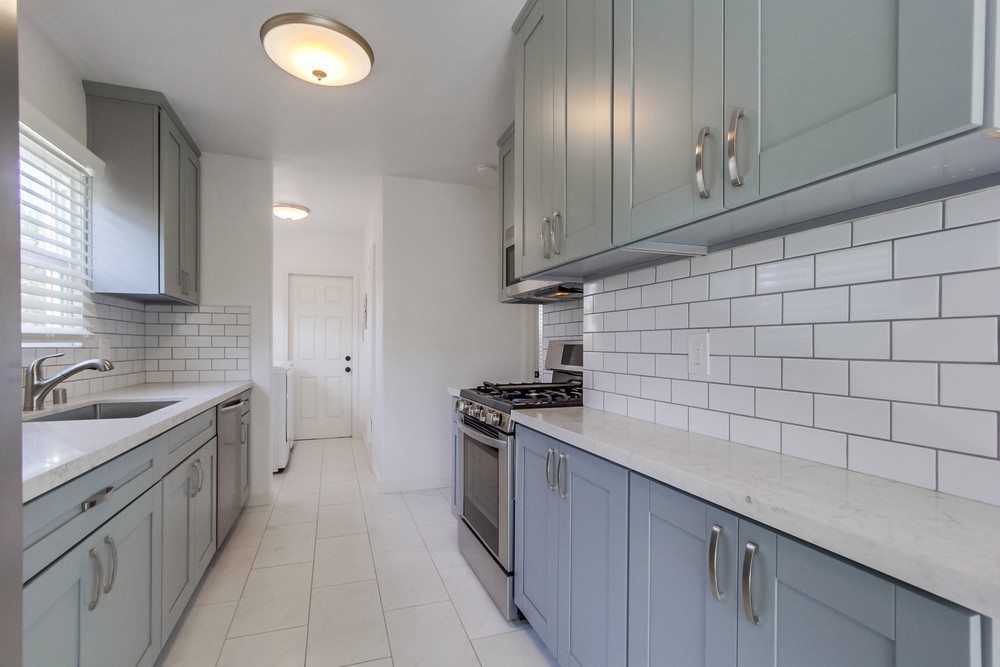 Virtual tour photo 27 of 37 for 4764 College Ave