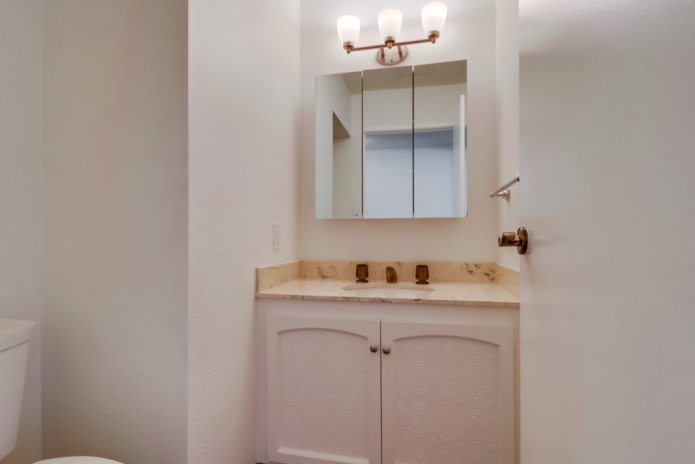 Virtual tour photo 24 of 59 for 4766 Redbrook Ct