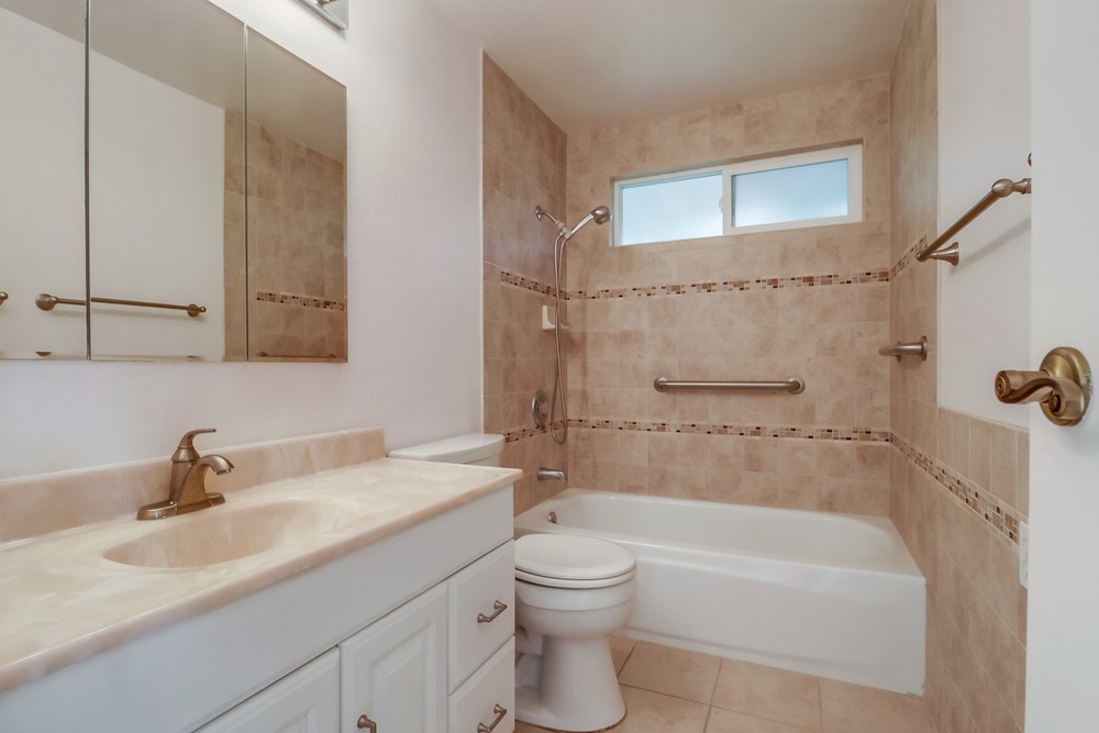 Virtual tour photo 44 of 59 for 4766 Redbrook Ct