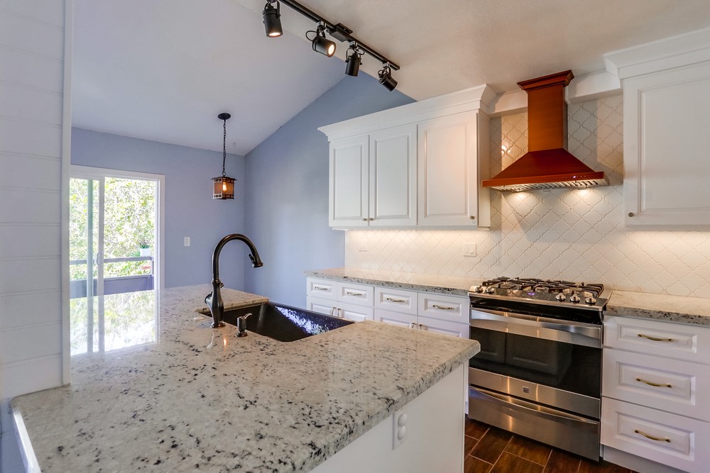 Virtual tour photo 16 of 40 for 4767 Ingulf St
