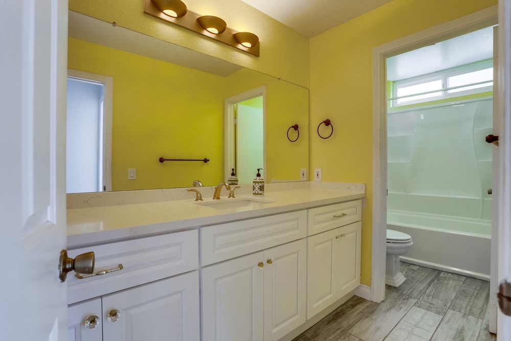 Virtual tour photo 33 of 40 for 4767 Ingulf St
