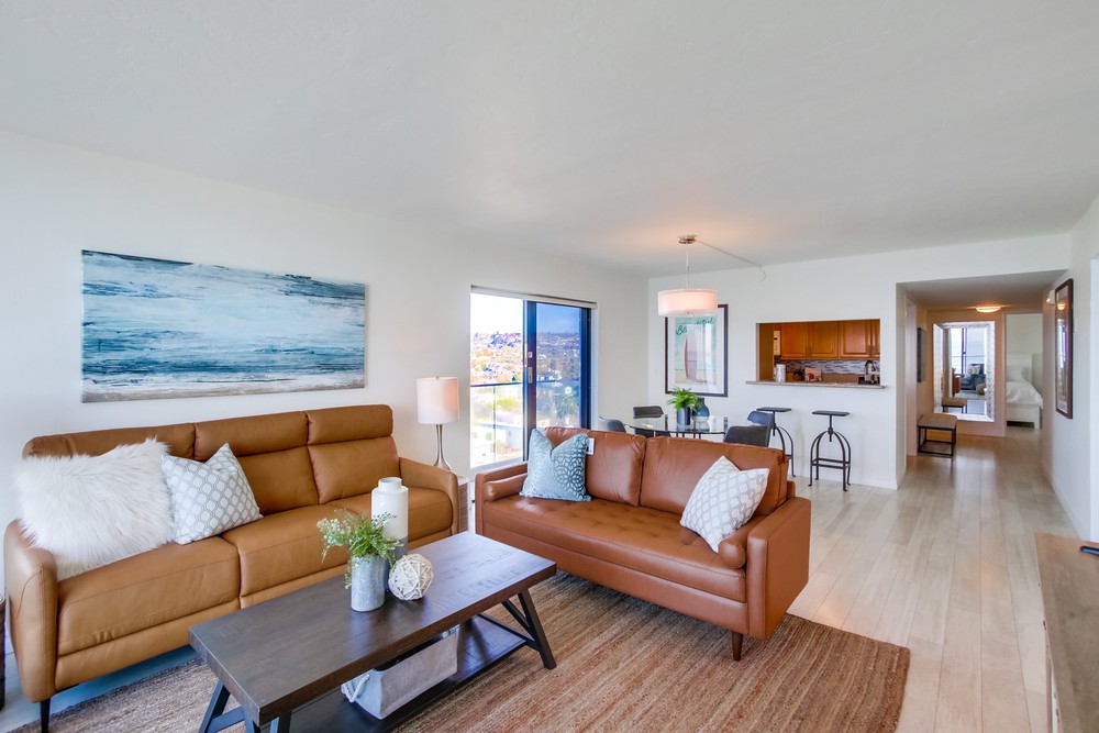 Virtual tour photo 16 of 43 for 4767 Ocean Blvd