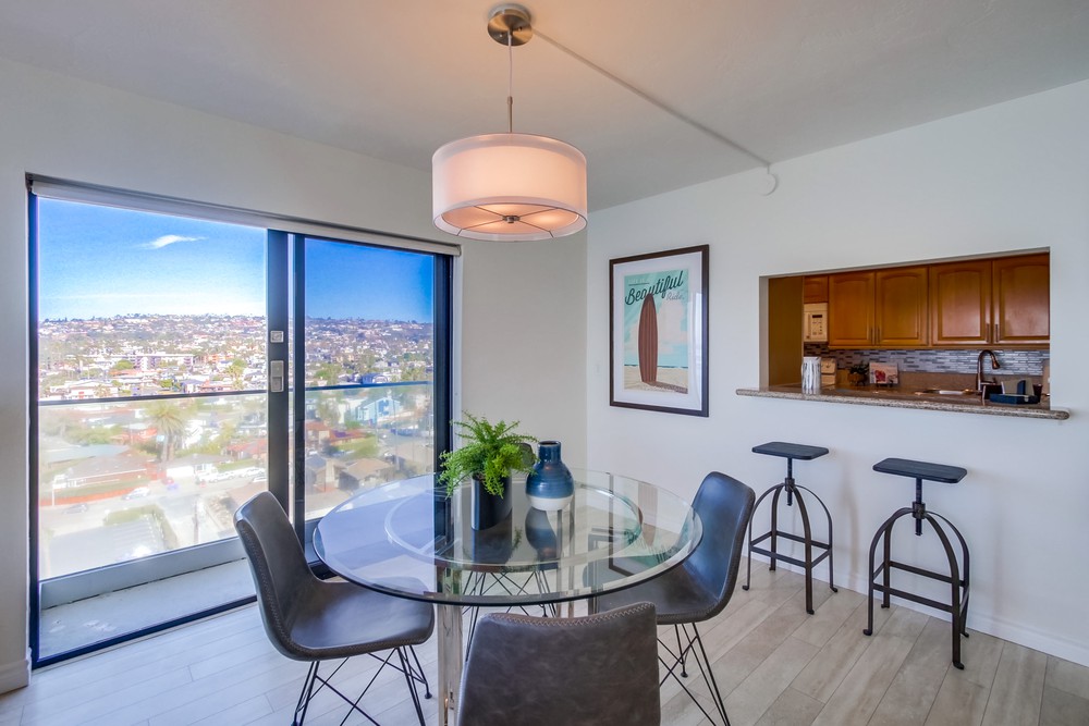 Virtual tour photo 18 of 43 for 4767 Ocean Blvd