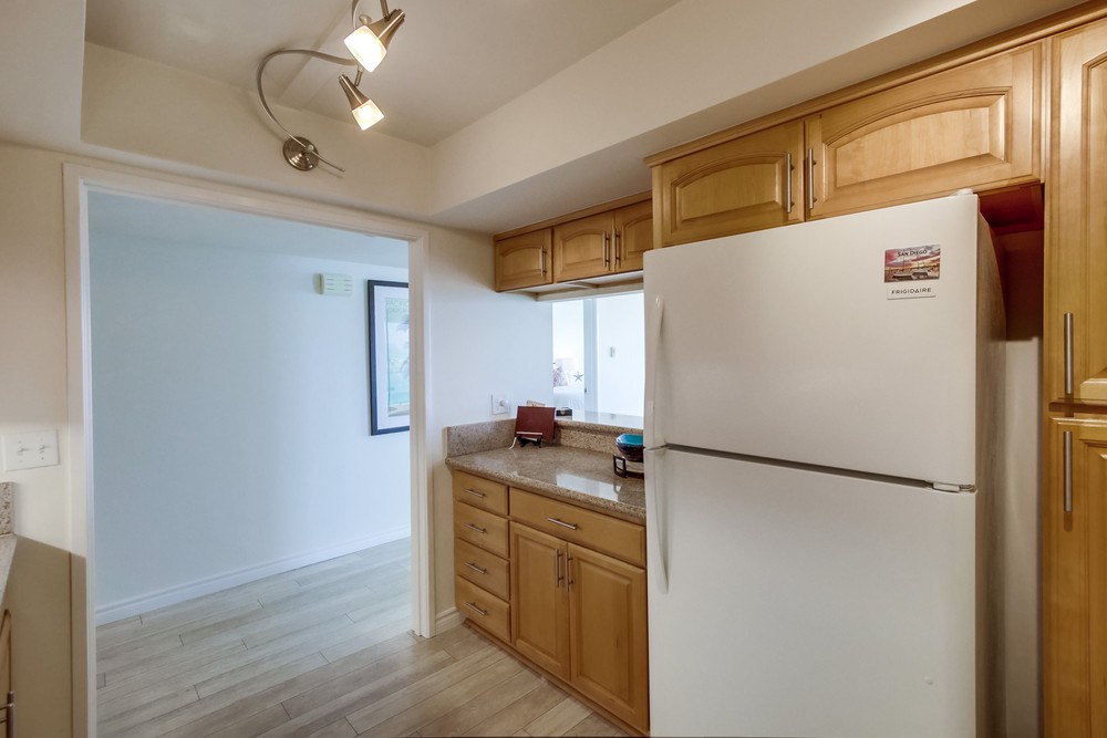Virtual tour photo 23 of 43 for 4767 Ocean Blvd