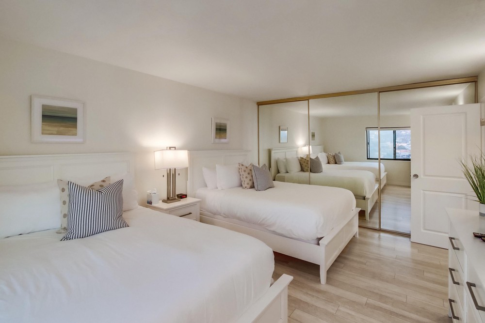 Virtual tour photo 42 of 59 for 4767 Ocean Blvd