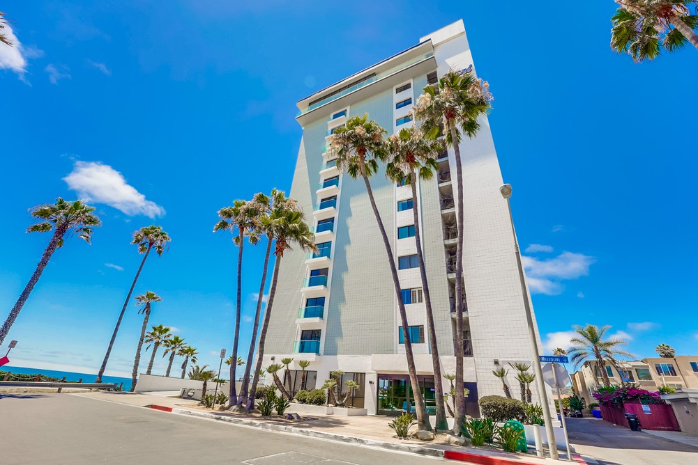 Virtual tour photo 1 of 34 for 4767 Ocean Blvd