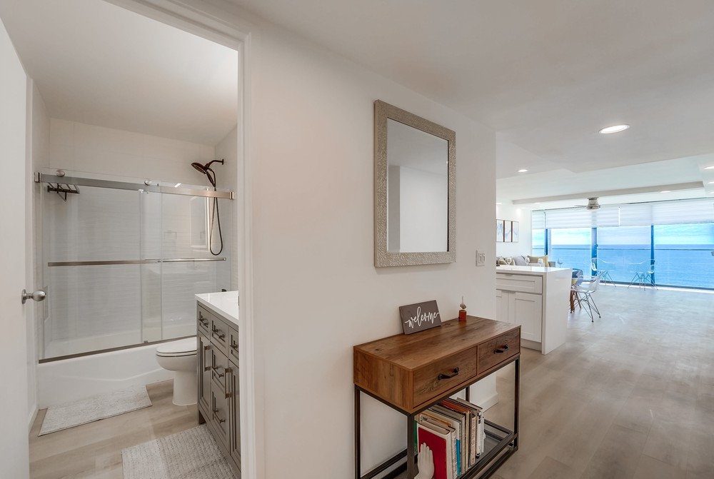 Virtual tour photo 5 of 34 for 4767 Ocean Blvd