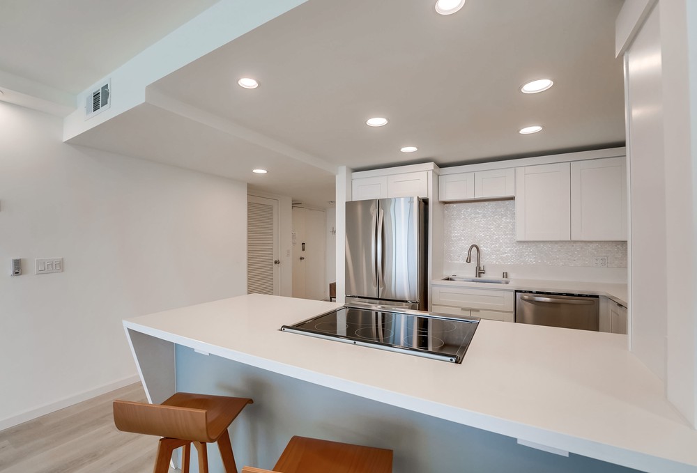 Virtual tour photo 21 of 34 for 4767 Ocean Blvd