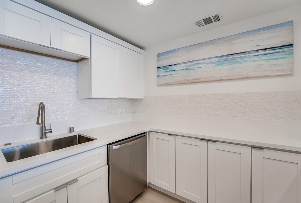 Virtual tour photo 24 of 34 for 4767 Ocean Blvd